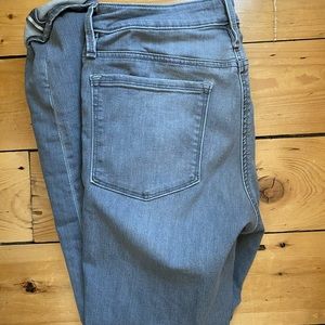 Athleta Sculptek Gray Jeans 10